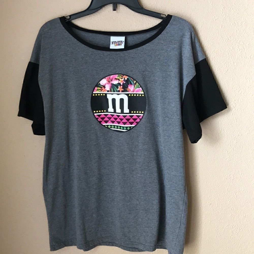 ❤️M&M  Women’s Short Sleeve Top